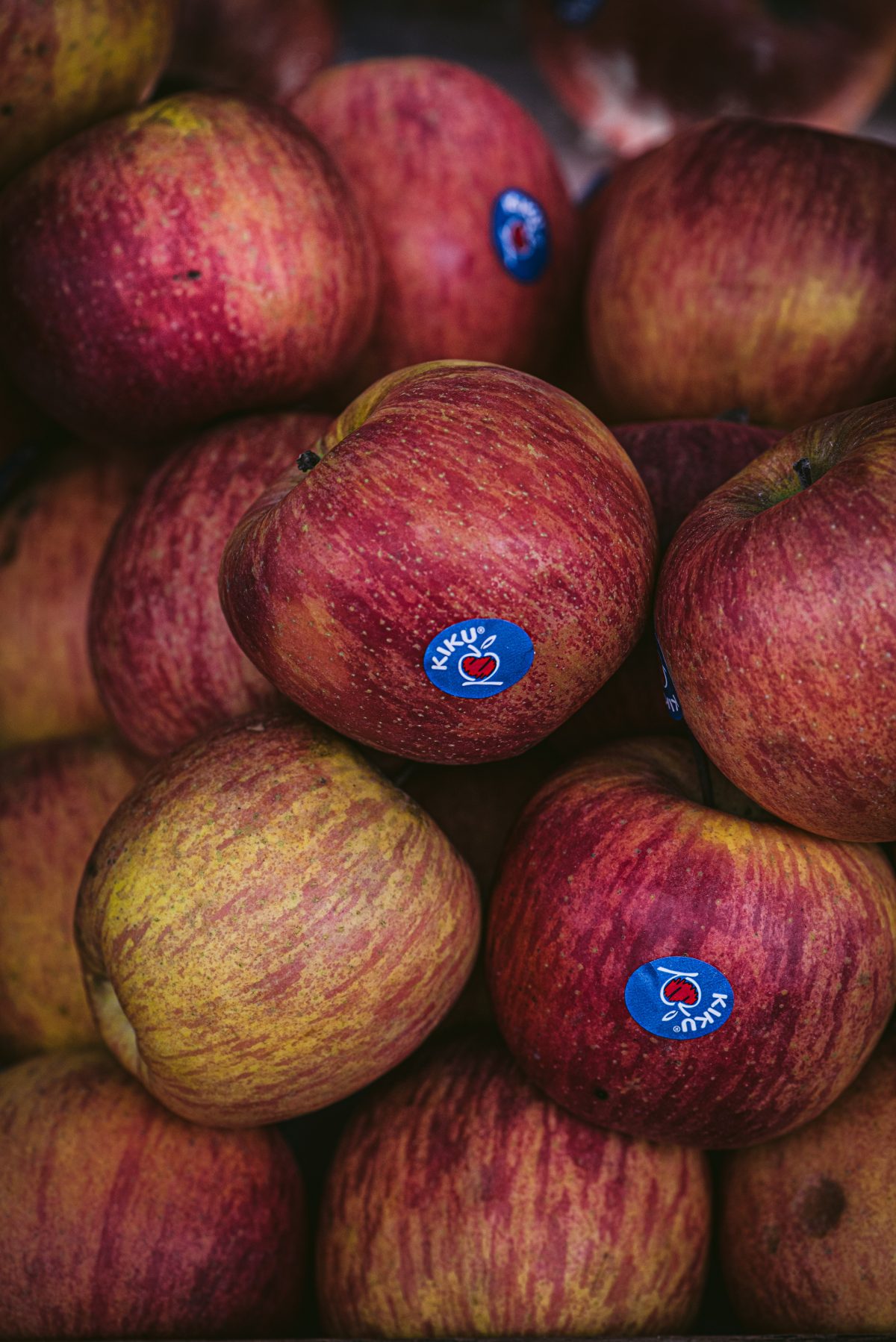 KIKU Apples FreshFrooters.gr